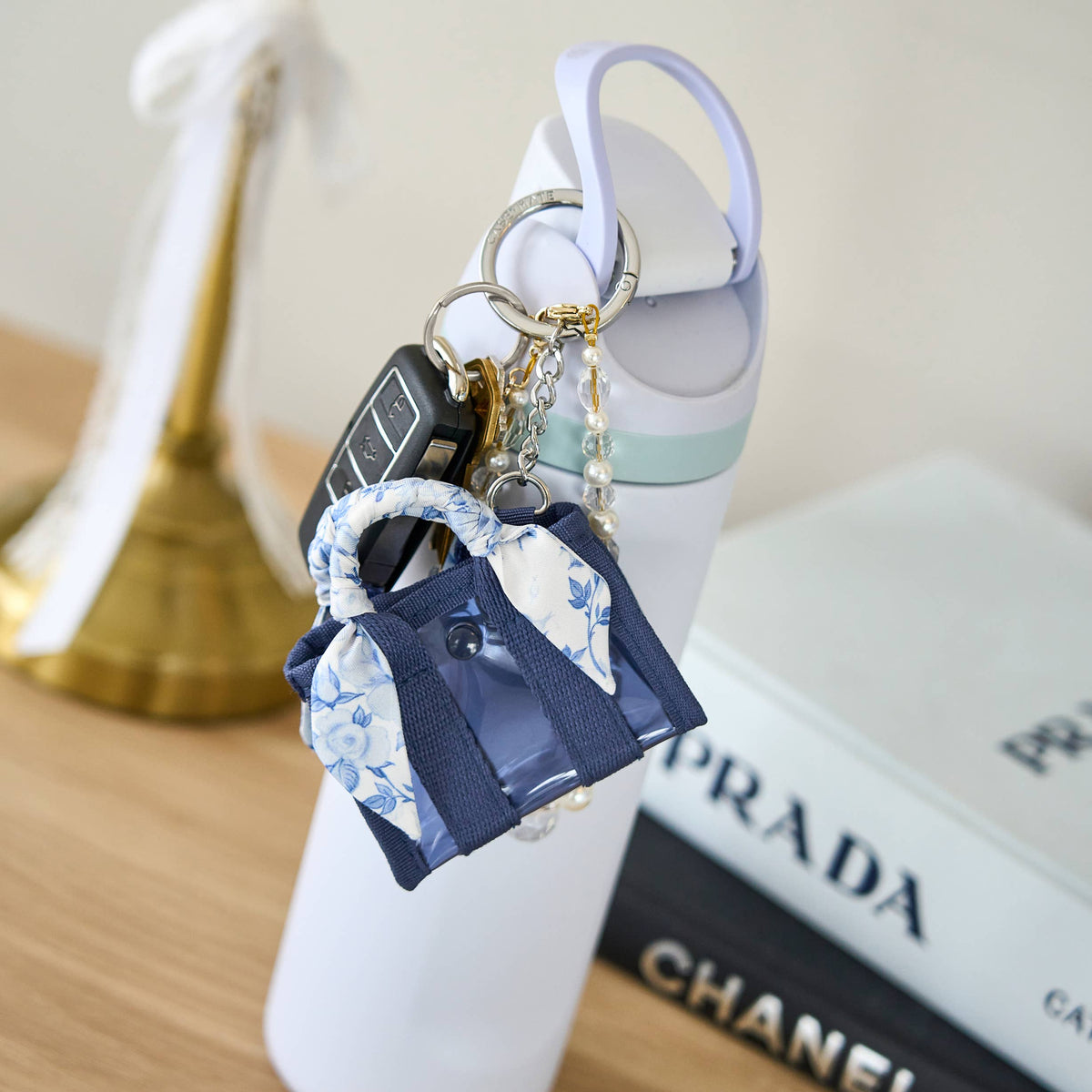Case-Mate Tini Tote Keychain Charm