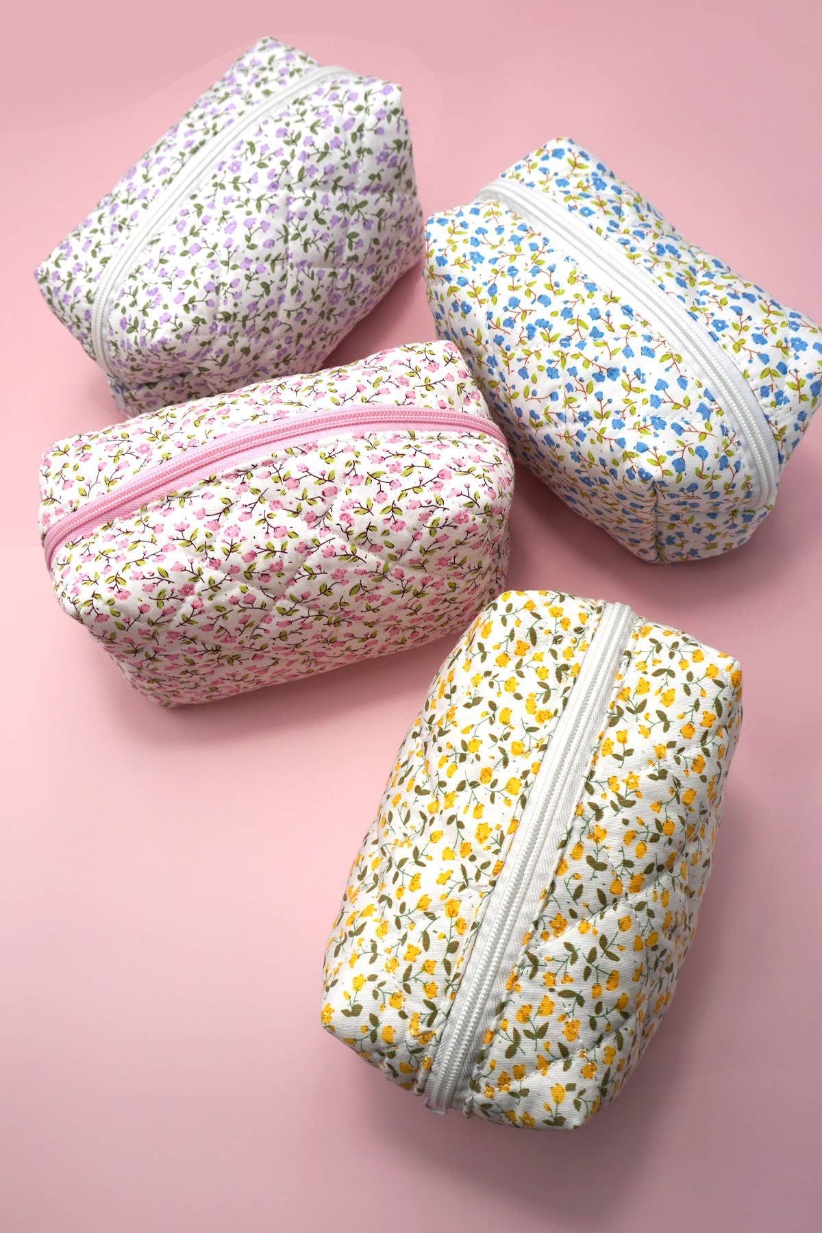 DITSY QUILTED COTTON FLORAL COSMETIC POUCH BAG | AST.