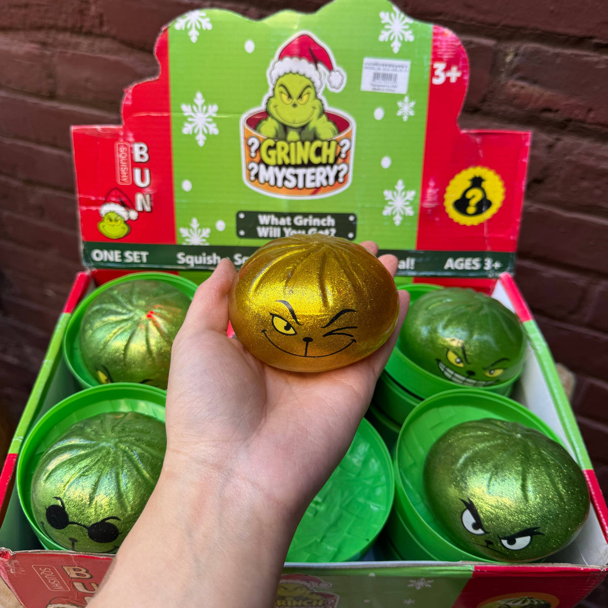 WRAPPED Light Up Gel Grinch Dumpling Squishy 12/pk | BR303