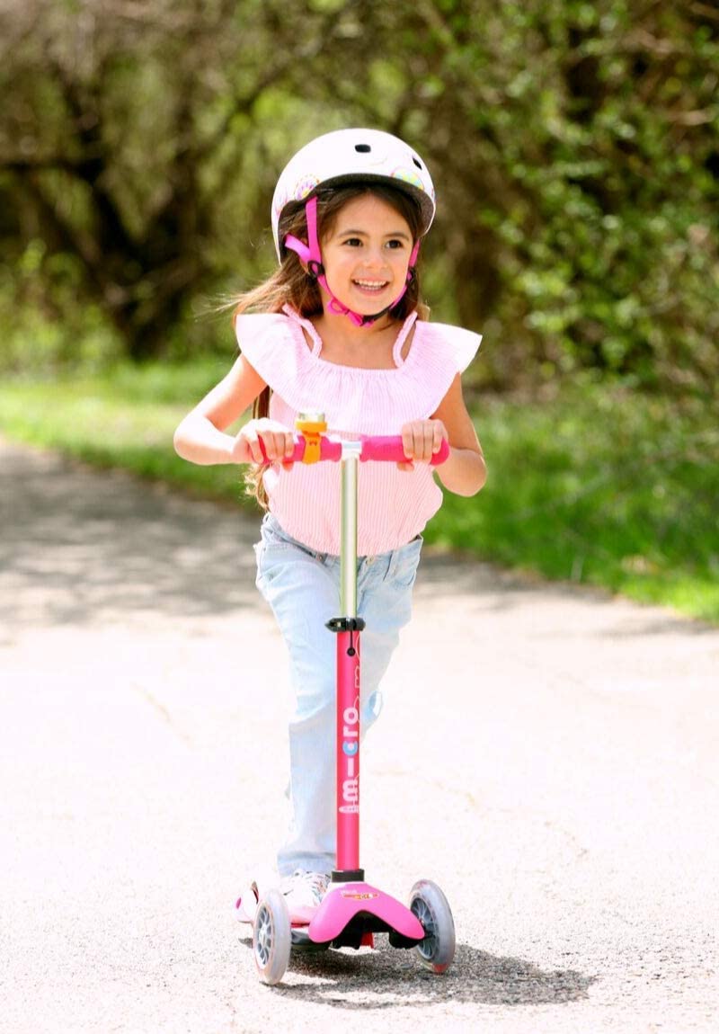 Mini Dlx Pink Scooter
