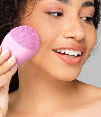 Sonic Cleansing Brush